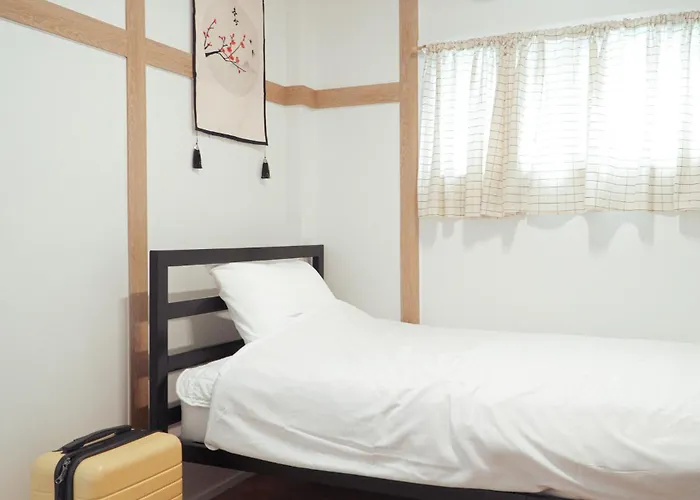 Near Dongdaemun, Geumho Station, Female Only - Style * Seoul